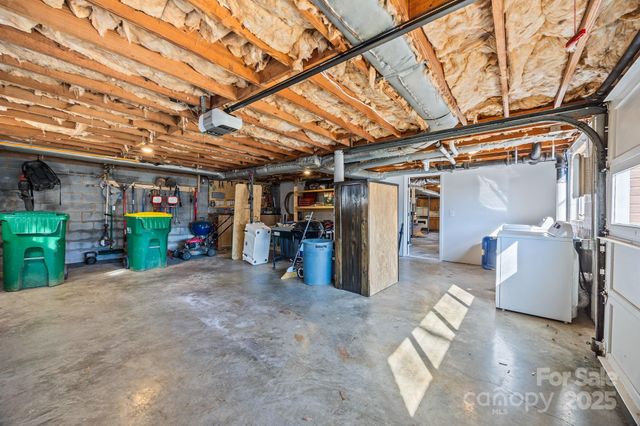 304 E 2nd Street, Oakboro, NC 28129