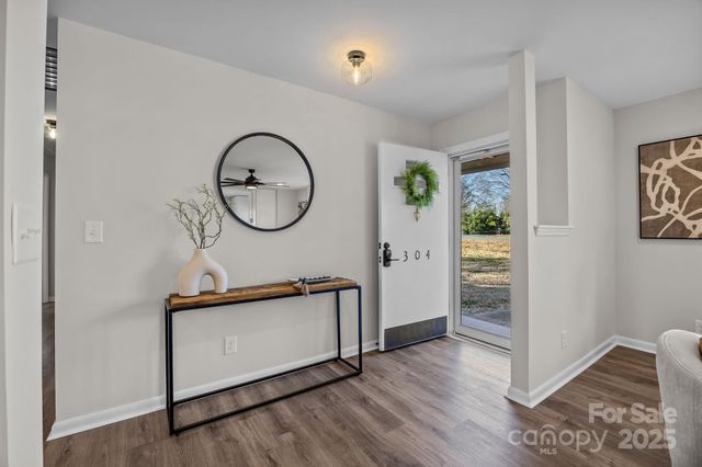 304 E 2nd Street, Oakboro, NC 28129