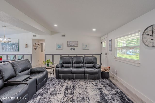 11419 INEZ Drive, Jacksonville, FL 32218