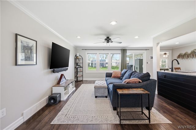 15 Green Court, Tonawanda, NY 14150