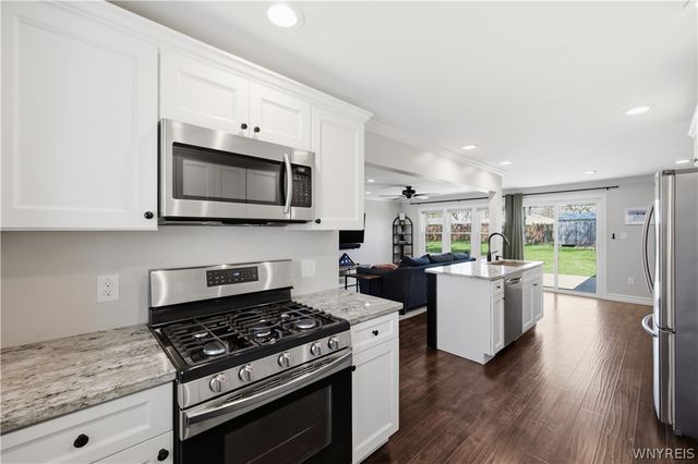 15 Green Court, Tonawanda, NY 14150
