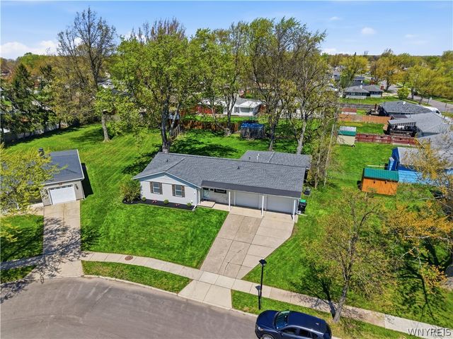 15 Green Court, Tonawanda, NY 14150