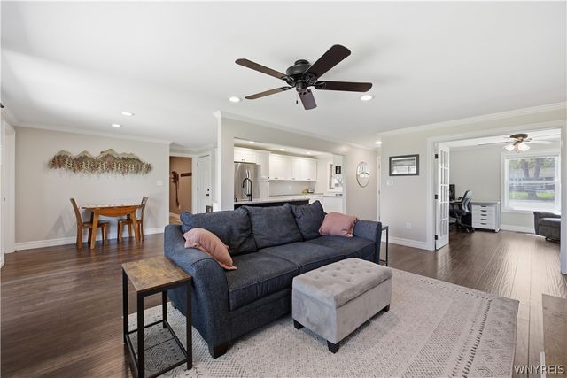 15 Green Court, Tonawanda, NY 14150