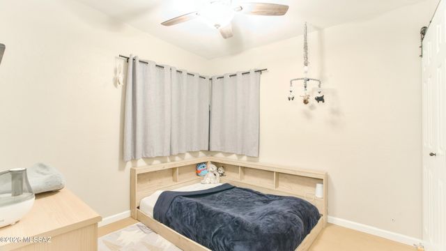 6950 N Comet Court, Tucson, AZ 85741