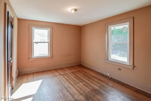 370 E Tallmadge Avenue, Akron, OH 44310