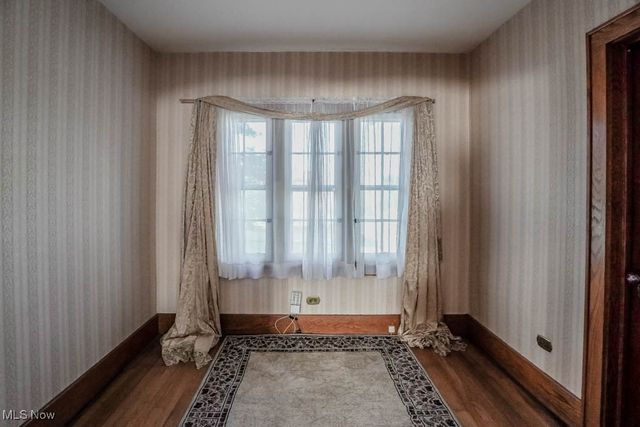 370 E Tallmadge Avenue, Akron, OH 44310