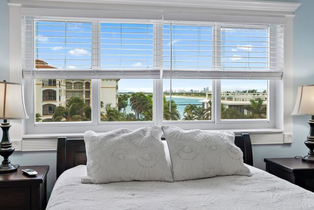 33 S Ocean Avenue 502, Palm Beach Shores, FL 33404