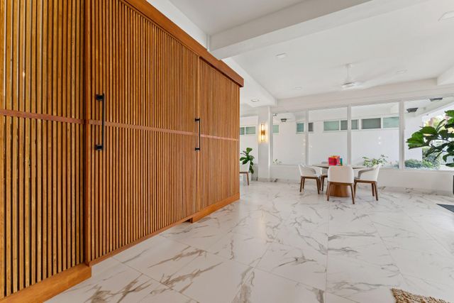33 S Ocean Avenue 502, Palm Beach Shores, FL 33404