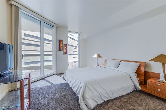 2877 Paradise Road 1406, Las Vegas, NV 89109