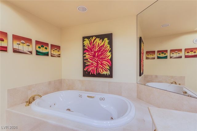 2877 Paradise Road 1406, Las Vegas, NV 89109