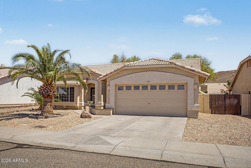 5975 W ALAMEDA Road, Glendale, AZ 85310 — photo 3