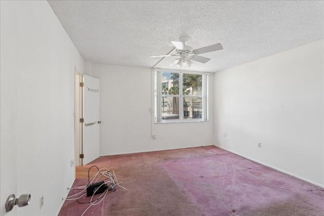 9491 Evergreen Place 108, Davie, FL 33324