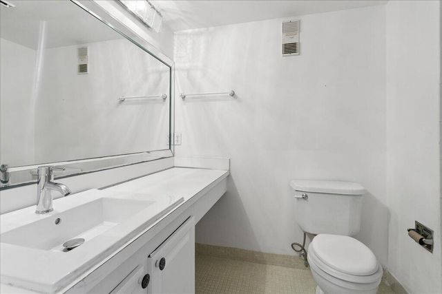 9491 Evergreen Place 108, Davie, FL 33324