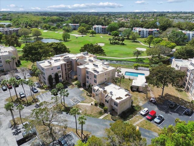 9491 Evergreen Place 108, Davie, FL 33324