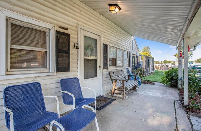 268 Paradise Island Drive, Coldwater, MI 49036