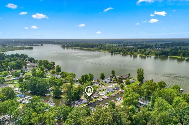 268 Paradise Island Drive, Coldwater, MI 49036