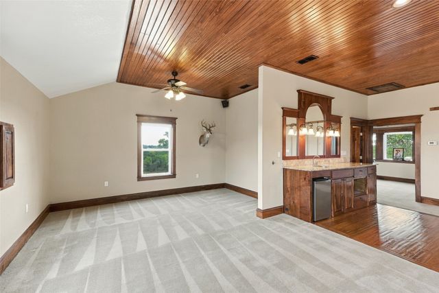 842 Cornstubble Lane, Weatherford, TX 76088