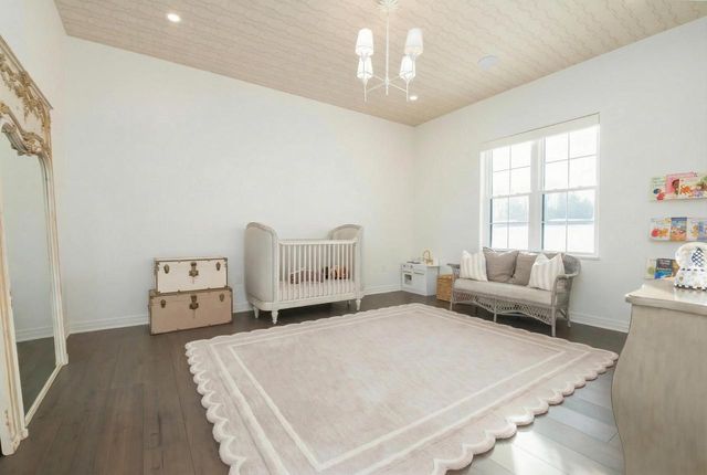 1829 W Mill ROAD, Jackson, WI 53037