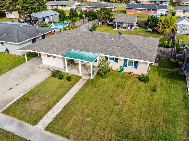 103 Apricot St, Thibodaux, LA 70301