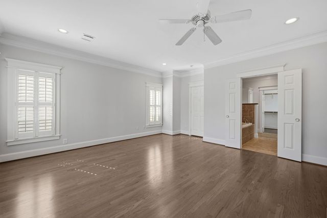 626 E 12th Street, Houston, TX 77008