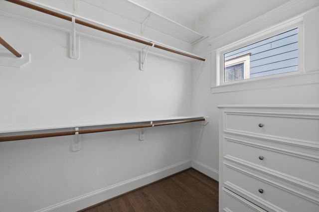 626 E 12th Street, Houston, TX 77008