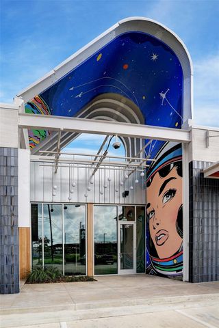 626 E 12th Street, Houston, TX 77008