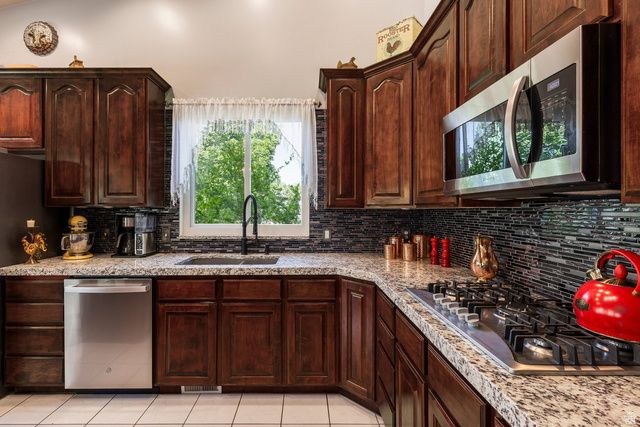 13742 S HORSEBACK LN, Herriman, UT 84096