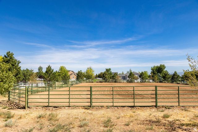 13742 S HORSEBACK LN, Herriman, UT 84096