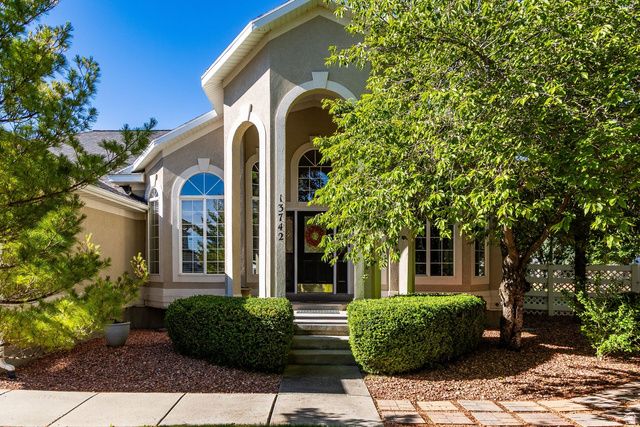13742 S HORSEBACK LN, Herriman, UT 84096