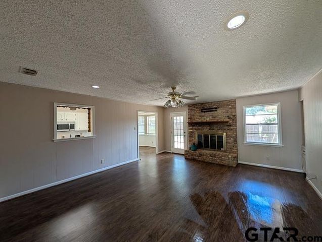 403 W Heritage Dr, Tyler, TX 75703