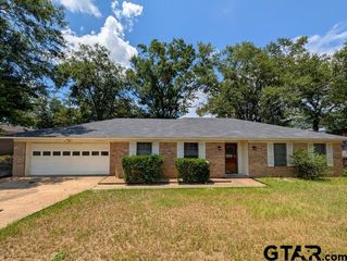 403 W Heritage Dr, Tyler, TX 75703