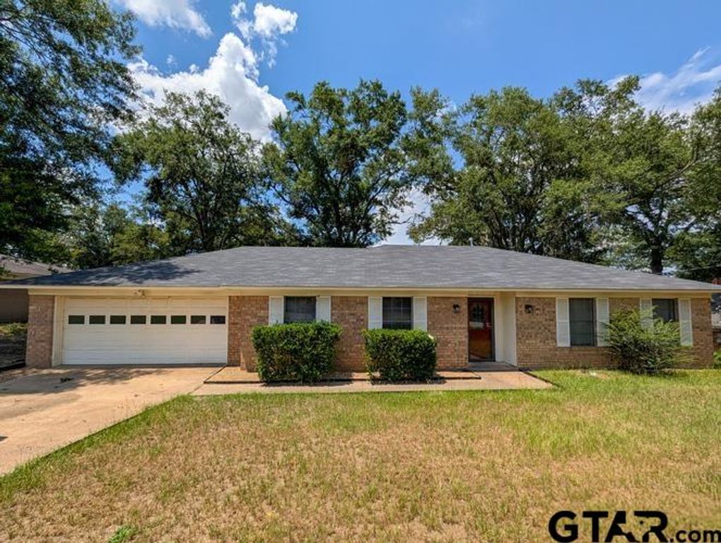 403 W Heritage Dr, Tyler, TX 75703