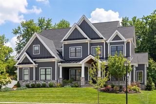 687 Chilliwack Ln, Marshall, PA 16046