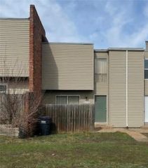 11239 Calico Drive, Kansas City, MO 64137