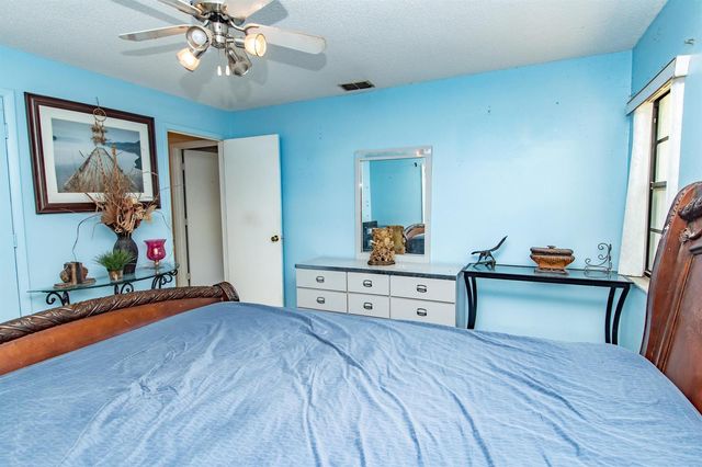4022 Canaveral Groves Boulevard, Cocoa, FL 32926