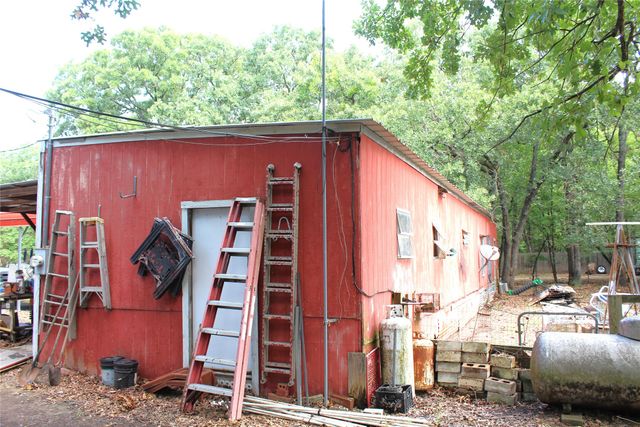 1204 Red Hawk Bay Drive, West Tawakoni, TX 75474