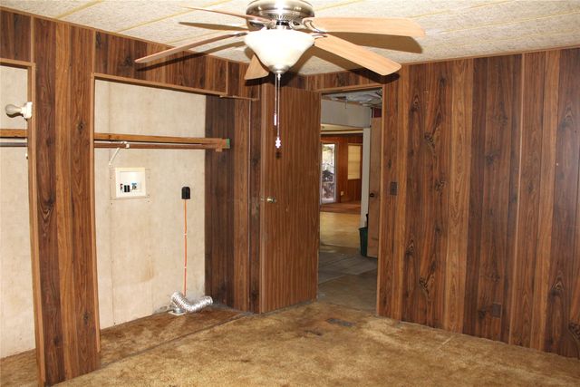 1204 Red Hawk Bay Drive, West Tawakoni, TX 75474