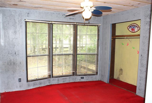 1204 Red Hawk Bay Drive, West Tawakoni, TX 75474