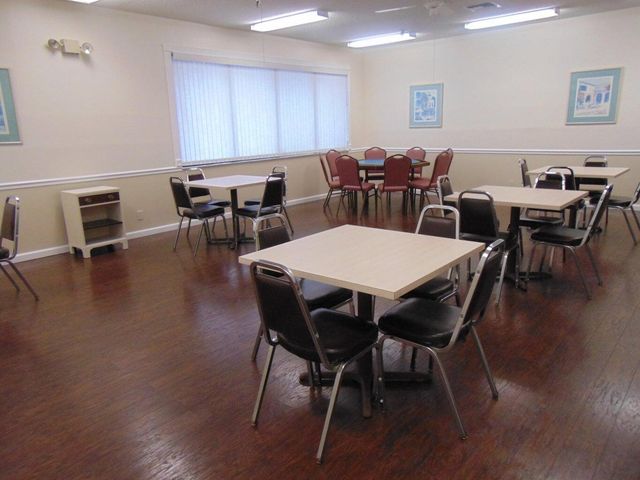 3186 Via Poinciana 115, Lake Worth, FL 33467