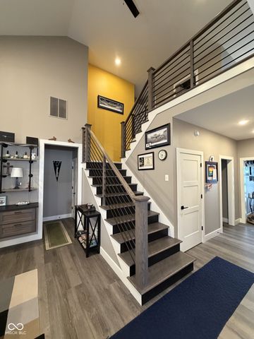 6804 Sunflower Court, Seymour, IN 47274