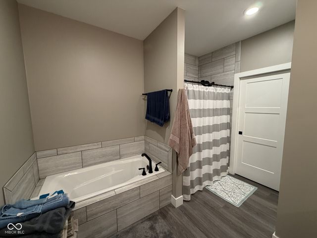 6804 Sunflower Court, Seymour, IN 47274