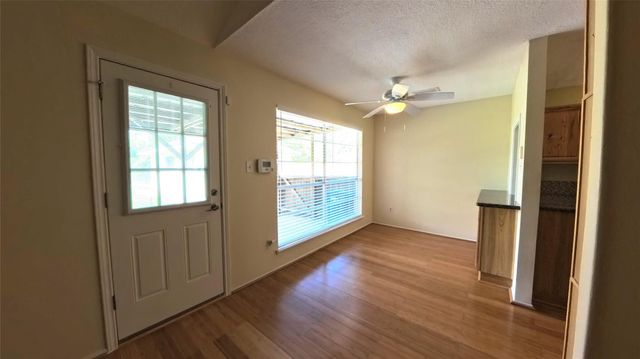 1115 Newport Boulevard, League City, TX 77573
