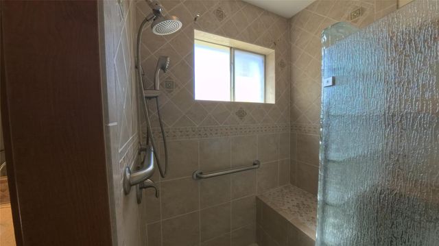 1115 Newport Boulevard, League City, TX 77573