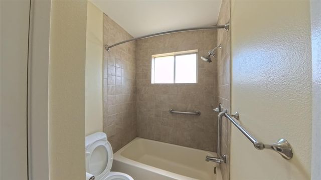 1115 Newport Boulevard, League City, TX 77573