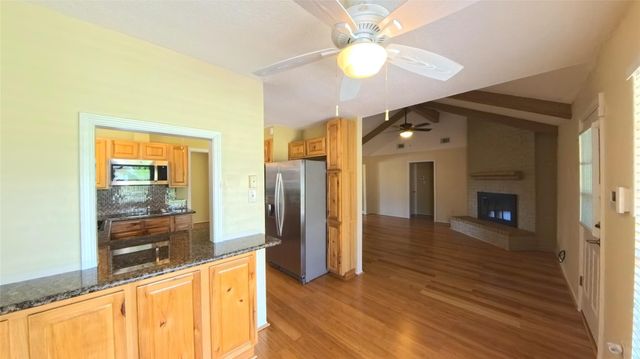 1115 Newport Boulevard, League City, TX 77573