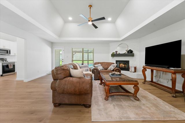 3 Hastings Court, Mansfield, TX 76063