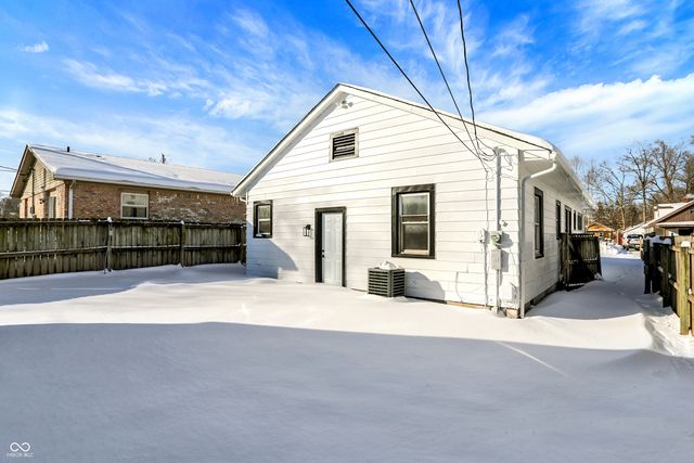 2645 Collier Street, Indianapolis, IN 46241