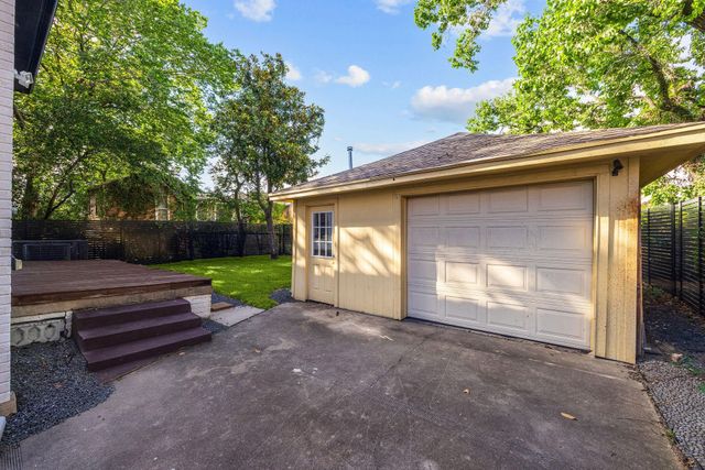 2613 Wichita Street, Houston, TX 77004