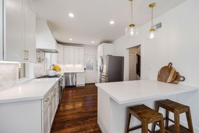 2613 Wichita Street, Houston, TX 77004