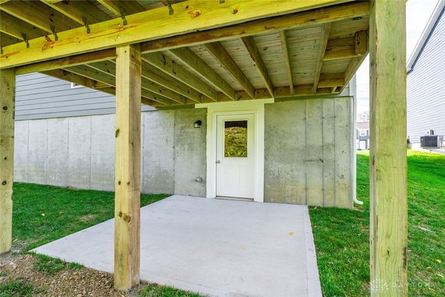 242 Beckwourth Drive, Monroe, OH 45050